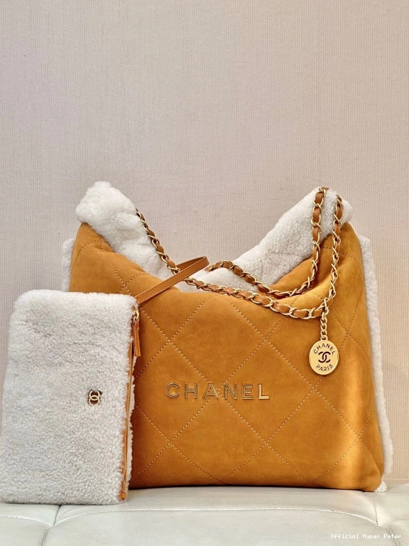 Hyper Peter HANDBAG 22 CHANEL 0809